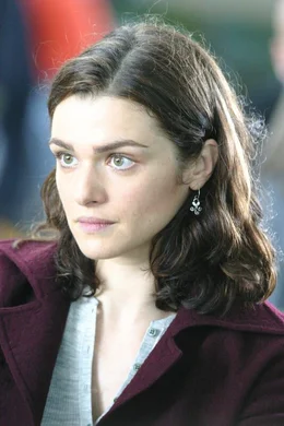 Marlee (Rachel Weisz)