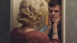 L-R: Nancy Eamons (Nicole Kidman) and Jared Eamons (Lucas Hedges)