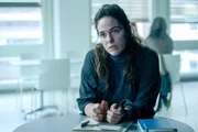 Verena Altenberger (Rebecca).