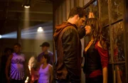 Noch ahnt Luke (Rick Malambri, l.) nicht, dass Natalie (Sharni Vinson, r.) ein gef&auml;hrliches Geheimnis in sich tr&auml;gt ...
