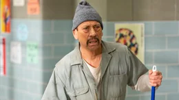 Hausmeister Steve (Danny Trejo)