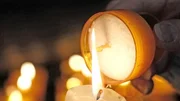 In der offenen Kirche St. Klara in N&uuml;rnberg gibt einen offenen Trauerraum