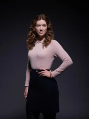 1. Staffel - Phoebe (Molly Kunz)
