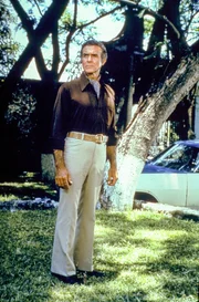 Ricardo Montalban (Luis Montoya). Ricardo Montalban (Luis Montoya).