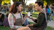Kayla (Piper Curda, l.); Grant (Darren Barnet, r.)