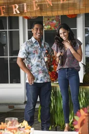 Junior Reigns (Beulah Koale, l.); Tani Rey (Meaghan Rath, r.) Junior Reigns (Beulah Koale, l.); Tani Rey (Meaghan Rath, r.)