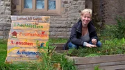 Zum Finale geht es nach Bochum in einen noch jungen Gemeinschaftsgarten. Seit zwei Jahren g&auml;rtnert Hannah Brack gemeinsam mit anderen auf dem Gel&auml;nde rund um eine entweihte Kirche. Es wurden Beete angelegt, Beerenobst gepflanzt, insektenfreundliche Blumenwiesen ausges&auml;t und aus Holzpaletten Sitzm&ouml;bel gebaut. Der Garten steht allen Nachbarn offen und soll zum Mitmachen animieren.