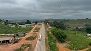 Die BR163, Brasiliens Soja-Highway kurz vor Novo Progresso. Die BR163, Brasiliens Soja-Highway kurz vor Novo Progresso.