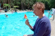 Das Freibad war f&uuml;r Komiker Ingolf L&uuml;ck mehr als nur Spa&szlig; im Wasser.