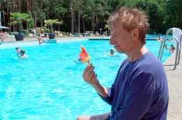 Das Freibad war f&uuml;r Komiker Ingolf L&uuml;ck mehr als nur Spa&szlig; im Wasser.