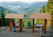 WDR Fernsehen DIE BELIEBTESTEN WANDERWEGE IN NORDRHEIN-WESTFALEN, "Hitlisten des Westens", am Samstag (07.07.12) um 13:35 Uhr. Wunderbare Ausblicke und sch&ouml;ne Wanderwege entlang des Rothaarsteigs. Auf welchen Platz w&auml;hlen die Zuschauern in NRW den Rothaarsteig?