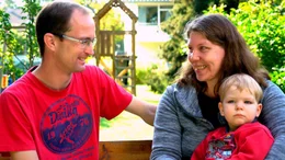 Andrea Welp war hochschwanger, als in ihrem Keller das Wasser stieg. Nachts platzte die Fruchtblase aber ihrem Mann Thomas gelang es sie rechtzeitig aus dem abgesperrten Greven nach M&uuml;nster ins Krankenhaus zu bringen.