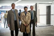 v.l.n.r. Harry Bowman (Silas Carson), Edwyn Cooper (Dominic Cooper) und Brian Boyce (Hugh Bonneville).