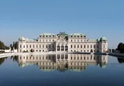 Die weltweit größte Gustav Klimt-Gemäldesammlung ist im Oberen Belvedere beheimatet, neben barocken Plastiken und spätgotischer Tafelmalerei aus Österreich. Die weltweit größte Gustav Klimt-Gemäldesammlung ist im Oberen Belvedere beheimatet, neben barocken Plastiken und spätgotischer Tafelmalerei aus Österreich.