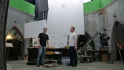Bei den Dreharbeiten vom Kinofilm „Der Räuber Hotzenplotz“ findet Tobi (links) raus, wie Filmtricks funktionieren. Bei den Dreharbeiten vom Kinofilm „Der Räuber Hotzenplotz“ findet Tobi (links) raus, wie Filmtricks funktionieren.