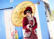 Phryne Fisher (Essie Davis) Phryne Fisher (Essie Davis)