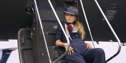 Blake Lively als Emily Nelson