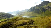 Der Lago di Cadagno im Piora-Tal Der Lago di Cadagno im Piora-Tal