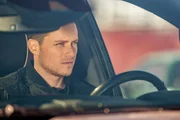 Jay Halstead (Jesse Lee Soffer) Jay Halstead (Jesse Lee Soffer)