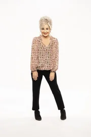 (4. Staffel) - Connie "Meemaw" Tucker (Annie Potts)