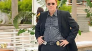 Horatio (David Caruso) und sein CSI-Team m&uuml;ssen dem popul&auml;rsten Club Miamis einen Besuch abstatten, um den Mord an einem sogenannten "Bottle-Girl" aufzukl&auml;ren.