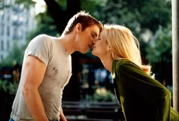Finn (Ethan Hawke) ist hin und weg. Estelle (Gwyneth Paltrow) hat ihm den Kopf verdreht.
