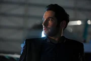 Wird Lucifer (Tom Ellis) tatsächlich zulassen, dass sich Chloe ohne Backup mit Malcolm trifft oder stellt er sich schließlich sogar für sie in die Schusslinie? Wird Lucifer (Tom Ellis) tatsächlich zulassen, dass sich Chloe ohne Backup mit Malcolm trifft oder stellt er sich schließlich sogar für sie in die Schusslinie?
