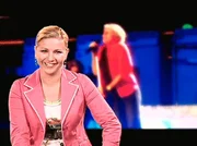 Aleksandra Bechtel in "Die 100 nervigsten Discohits"