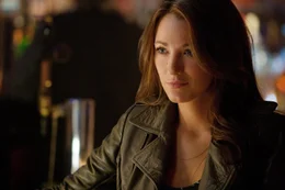 Noch ahnt die attraktive Gesch&auml;ftsfrau Carol Ferris (Blake Lively) nicht, dass die Welt schon bald in gro&szlig;er Gefahr schweben wird und ausgerechnet der draufg&auml;ngerische Hal sie retten soll ...
