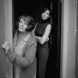 l-r: Granny (Judi Dench),  Ma (Caitriona Balfe)