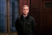 Dr. John Watson (Martin Freeman).
