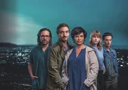 Das &ouml;sterreichisch-deutsche Team des Polizeikooperationszentrums "SOKO Linz" von links: Gerichtsmediziner Dr. Richie Vitek (Alexander Pschill), Kriminalhauptkommissar Ben Halberg (Daniel Gawlowski), Chefinspektorin Johanna "Joe" Haizinger (Katharina Stemberger), die geb&uuml;rtige Berlinerin Nele Oldendorf (Anna Hausburg) und Aleks Malenov (Damyan Andreev).