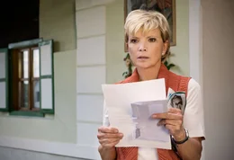 Uschi Glas (Franziska Habicht).