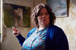 Ray & Liz Kommt mit dem Alltag nicht zurecht: Ella Smith als Liz  Copyright: SRF/Xenix Filmdistribution