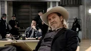 Officer Roy (Jeff Bridges) ist sehr geschw&auml;tzig - aber auch sehr cool.