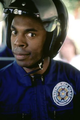 Ein weiterer Chaot unter den Rekruten ist Ger&auml;uscheimitator Larvell Jones (Michael Winslow).