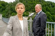 Kristina Sprenger (Elisabeth Zeipel), Harald Krassnitzer (Paul Paulitz). Kristina Sprenger (Elisabeth Zeipel), Harald Krassnitzer (Paul Paulitz).