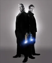 L-R: Roy Pulsipher (Jeff Bridges), Nick Walker (Ryan Reynolds).