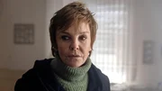 Karin Lossow (Katrin Sass) kommt der Lösung näher. Karin Lossow (Katrin Sass) kommt der Lösung näher.