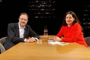PalliativmedizinerGian Domenico Borasio und Moderatorin Olivia Röllin PalliativmedizinerGian Domenico Borasio und Moderatorin Olivia Röllin