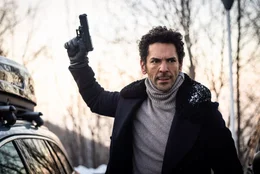 Millionenerbe Largo Winch (Tomer Sisley) flieht in Kanada aus dem Gef&auml;ngnis.