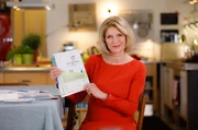 Astrologie - die Deutung der Sterne, die unser Leben beeinflussen - der Glaube daran ist weit verbreitet. Warum Horoskope und Persönlichkeitstests immer wieder vermeidlich ins Schwarze treffen, verrät uns Susanne Holst bei "Wissen vor acht - Mensch". Astrologie - die Deutung der Sterne, die unser Leben beeinflussen - der Glaube daran ist weit verbreitet. Warum Horoskope und Persönlichkeitstests immer wieder vermeidlich ins Schwarze treffen, verrät uns Susanne Holst bei "Wissen vor acht - Mensch".