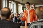 Leonie (Carolin Garnier) weiß, wie sie das Campingplatz-Großprojekt stoppen kann. Leonie (Carolin Garnier) weiß, wie sie das Campingplatz-Großprojekt stoppen kann.