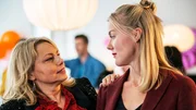 Nicht immer einer Meinung: Ankan (Agnes Lindström Bolmgren, re.) und ihre Mutter Tussan (Helena Bergström). Nicht immer einer Meinung: Ankan (Agnes Lindström Bolmgren, re.) und ihre Mutter Tussan (Helena Bergström).
