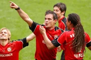 Die Spieler freuen sich &uuml;ber den Sieg.
