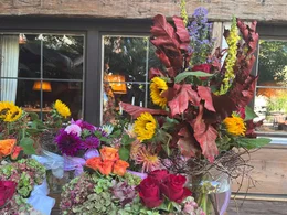 Blumendekoration f&uuml;r "Sigwarts Tiroler Weinstuben"