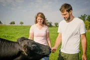 Linda und Lukas Kie&szlig;ling haben im oberfr&auml;nkischen Kreis Kulmbach den ehemaligen Pferdehof eines Onkels &uuml;bernommen und setzen dort jetzt ganz auf Angus-Rinder und Bisons.
