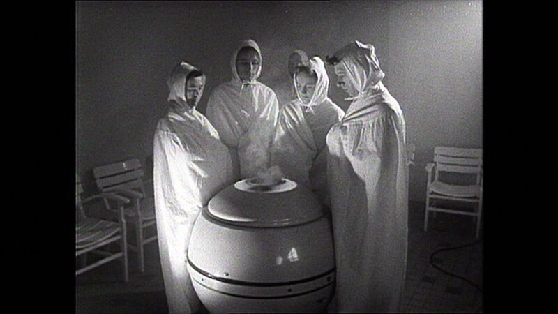 Die Konjunktur-Geschädigten – Beobachtungen unter deutschen Kurgästen (D, 1966)