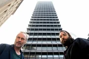 ARD/HR TATORT: DER TURM, Fernsehfilm, Deutschland 2018, Buch und Regie: Lars Henning, am Mittwoch (26.12.18) um 20:15 Uhr im ERSTEN. Paul Brix (Wolfram Koch, li.) und Jonas (Isaak Dentler). © HR/Degeto/Bettina Müller, honorarfrei - Verwendung gemäß der AGB im engen inhaltlichen, redaktionellen Zusammenhang mit genannter HR-Sendung bei Nennung "Bild: HR/Degeto/Bettina Müller" (S2). HR/Pressestelle, Tel: 069/155-4954, Fax: -3005 ARD/HR TATORT: DER TURM, Fernsehfilm, Deutschland 2018, Buch und Regie: Lars Henning, am Mittwoch (26.12.18) um 20:15 Uhr im ERSTEN. Paul Brix (Wolfram Koch, li.) und Jonas (Isaak Dentler). © HR/Degeto/Bettina Müller, honorarfrei - Verwendung gemäß der AGB im engen inhaltlichen, redaktionellen Zusammenhang mit genannter HR-Sendung bei Nennung "Bild: HR/Degeto/Bettina Müller" (S2). HR/Pressestelle, Tel: 069/155-4954, Fax: -3005