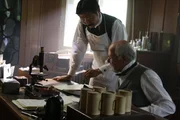 Ende 1891 gelingt es Emil Adolf von Behring zwei Kinder zu heilen. Ende 1891 gelingt es Emil Adolf von Behring zwei Kinder zu heilen.